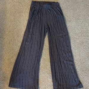 Forever 21 Grey Striped Flowey Pants
